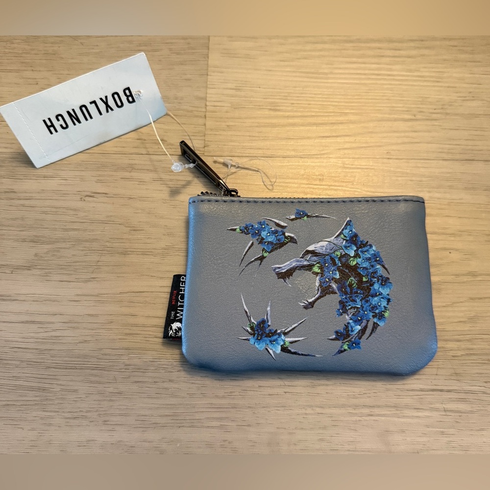 New Rare Light Blue The Witcher Floral Sigil Coin Purse - BoxLunch Exclusive